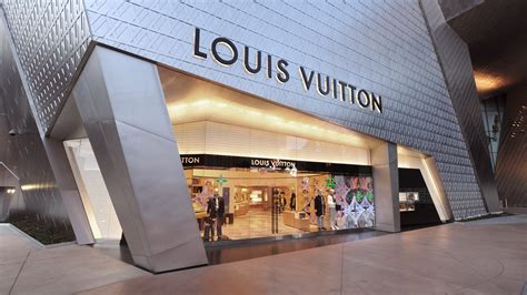 how many louis vuitton stores in las vegas|louis vuitton outlet in vegas.